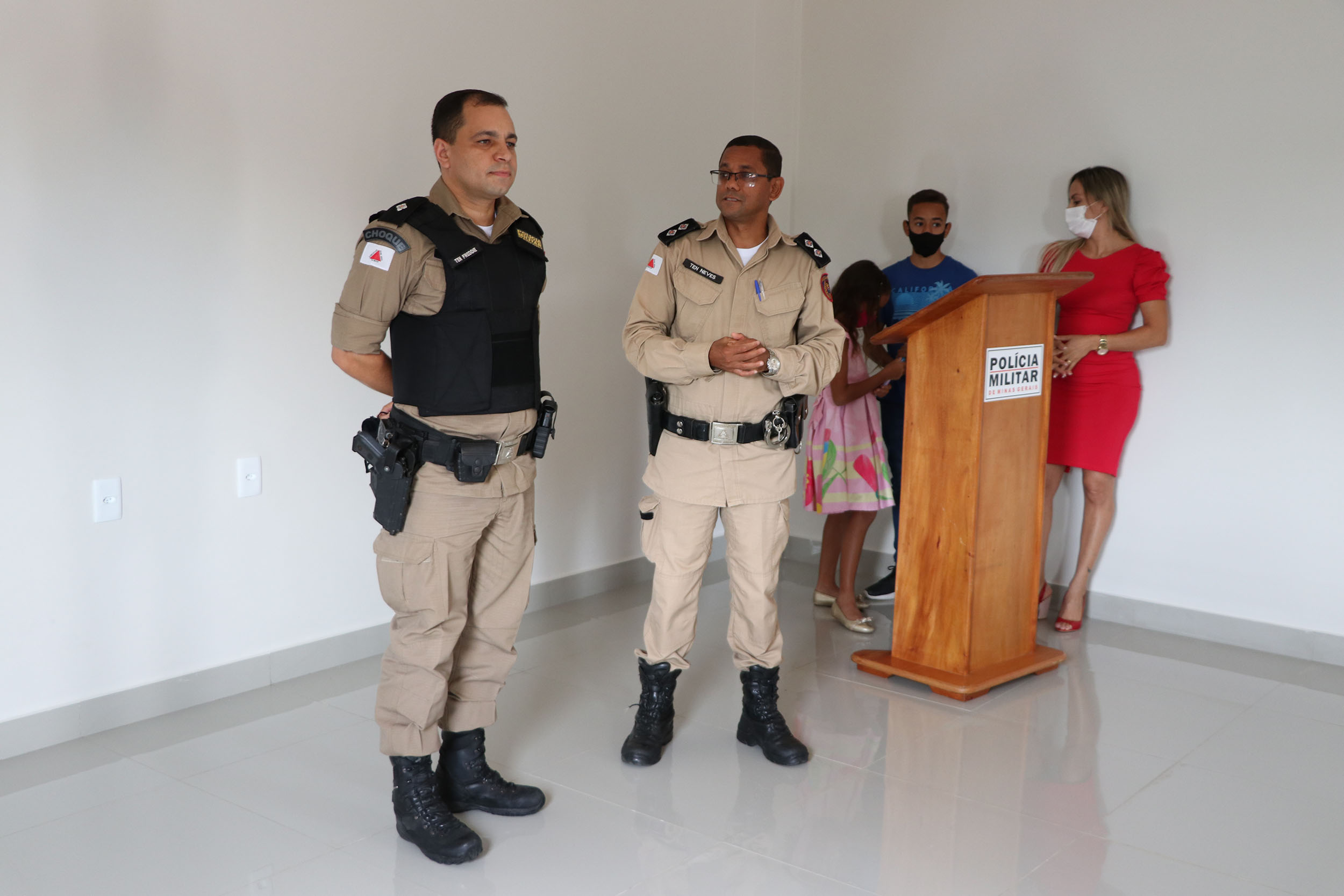 Tenente Neves se despede da corporação e entra para a reserva - Jornal de  Espinosa